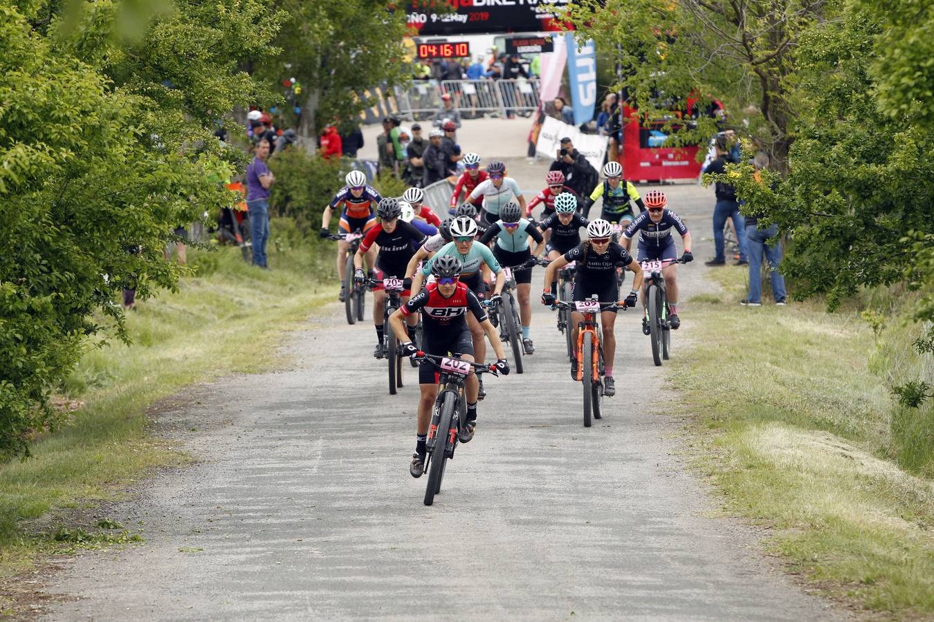 Fotos: Primera etapa de La Rioja Bike Race: La salida