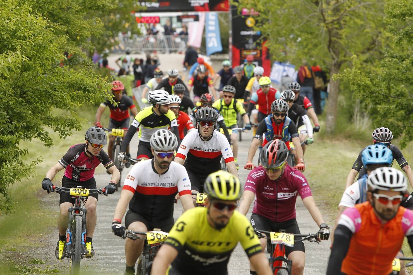 Fotos: Primera etapa de La Rioja Bike Race: La salida