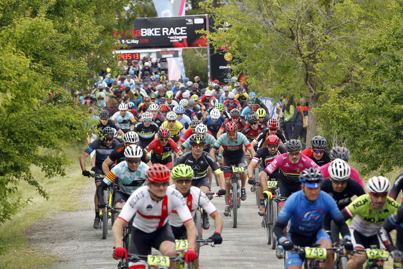 Fotos: Primera etapa de La Rioja Bike Race: La salida