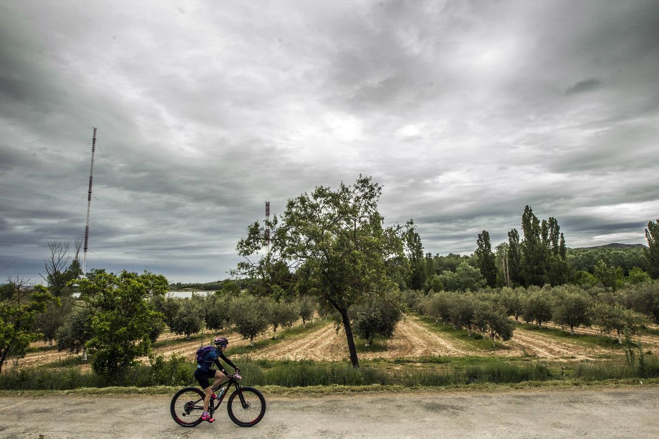 Fotos: Primera etapa de La Rioja Bike Race: La salida