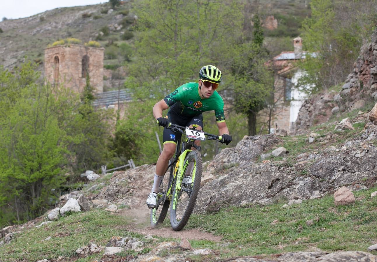 Fotos: Segunda etapa de La Rioja Bike Race (I)