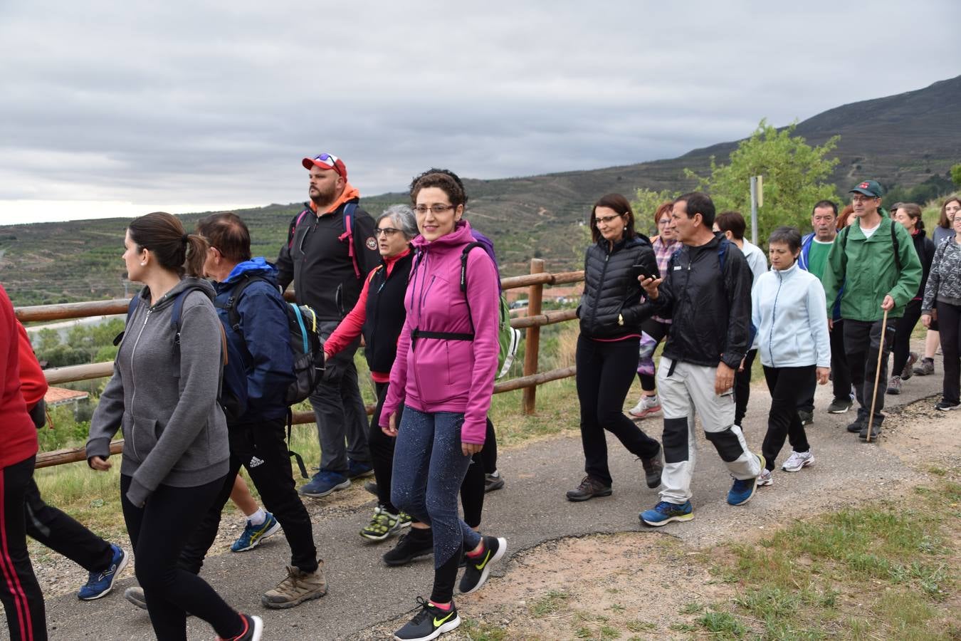 Participan más de 700 personas.