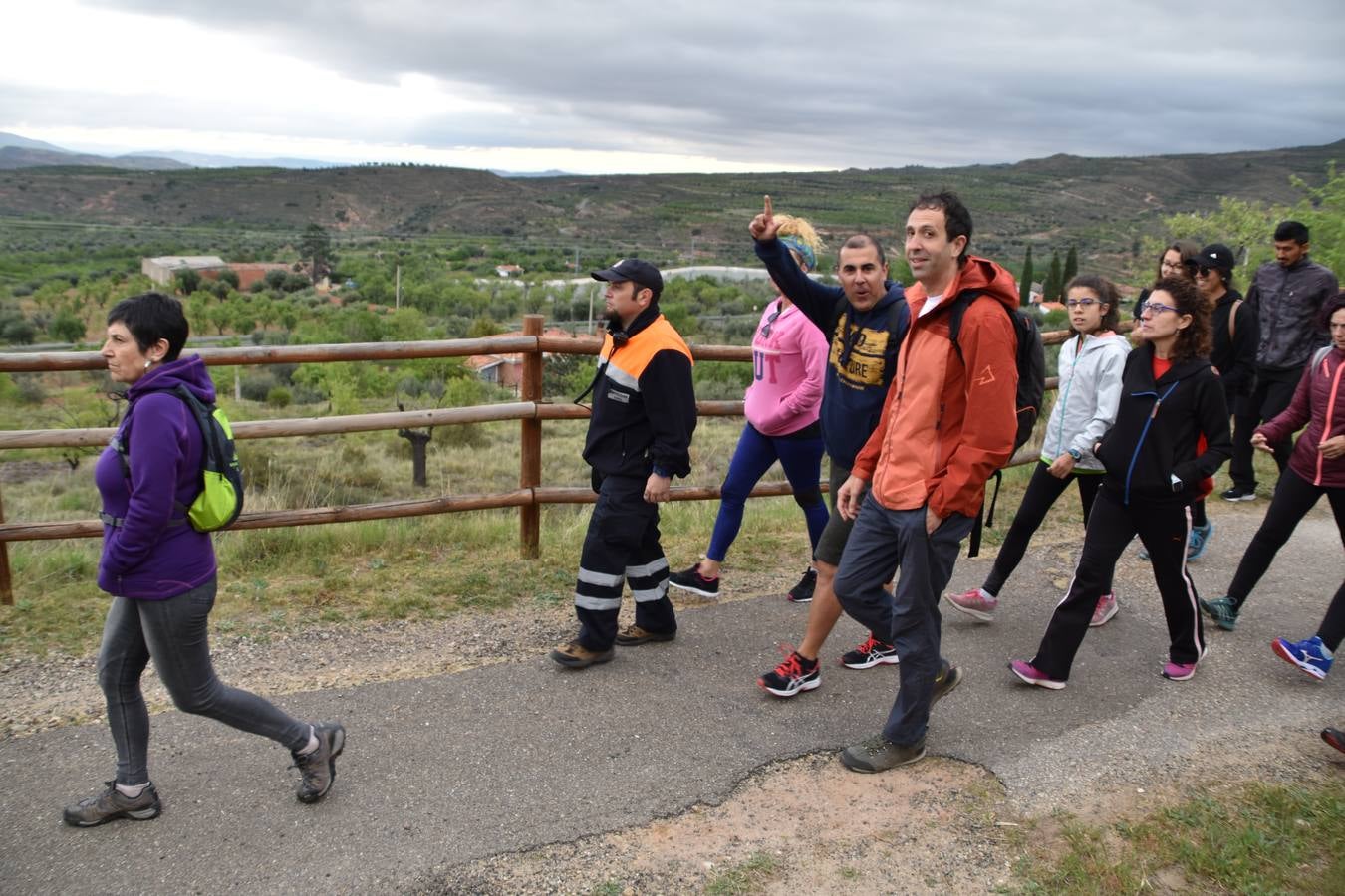 Participan más de 700 personas.