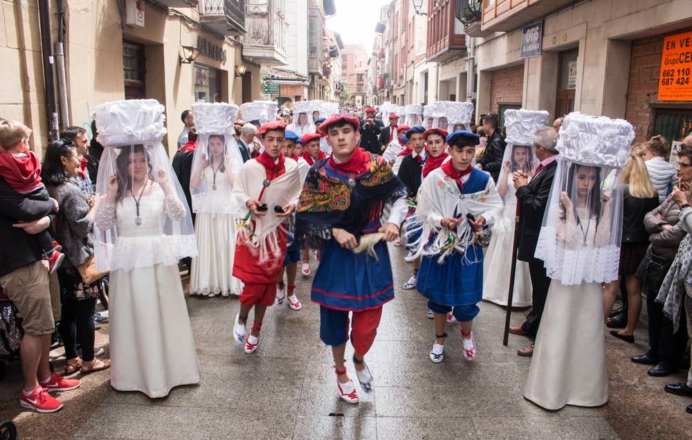 Fotos: Procesión del Pan del Santo y del Peregrino de anto Domingo