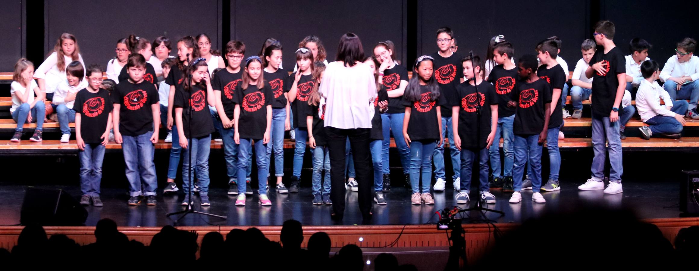 En el concierto participaron cuatro formaciones musicales y 200 niños.