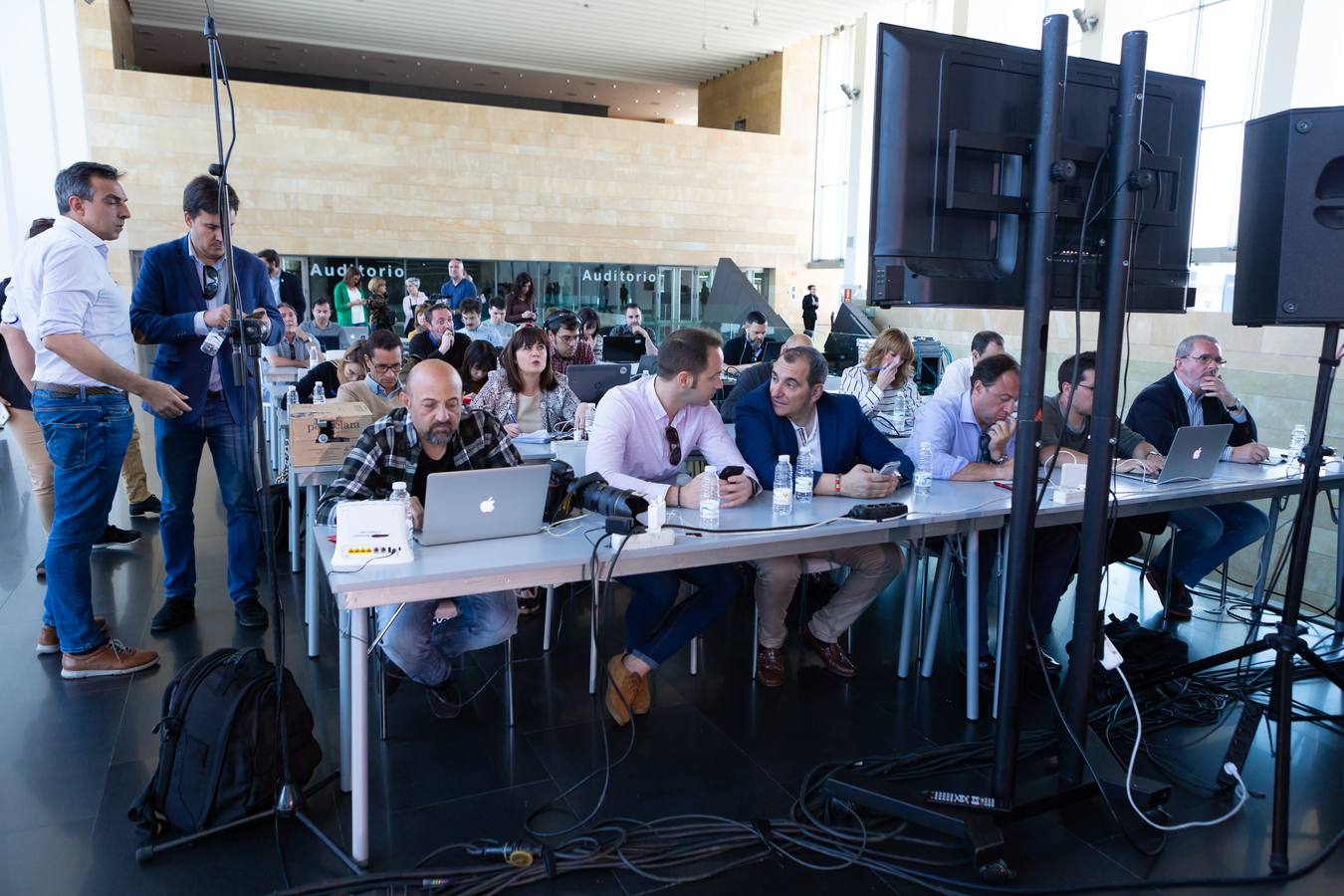 Fotos: Pablo Casado, en Logroño