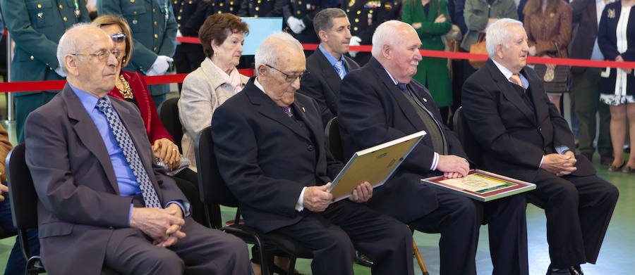 El Acuartelamiento de la Guardia Civil de Logroño ha celebrado este lunes un acto conmemorativo