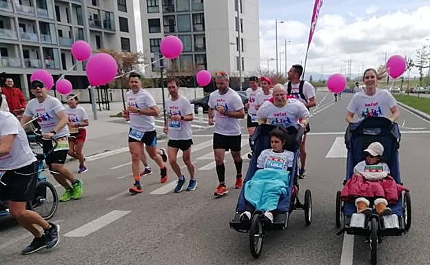 Valentìn Làzaro y Carmen Ocón en plena carrera. 