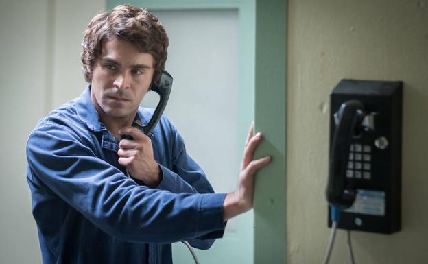 Zack Efron, como Ted Bundy.