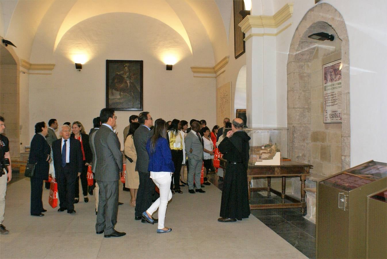 Fotos: La UNIR firma en San Millán un convenio con 15 universidades de Ecuador