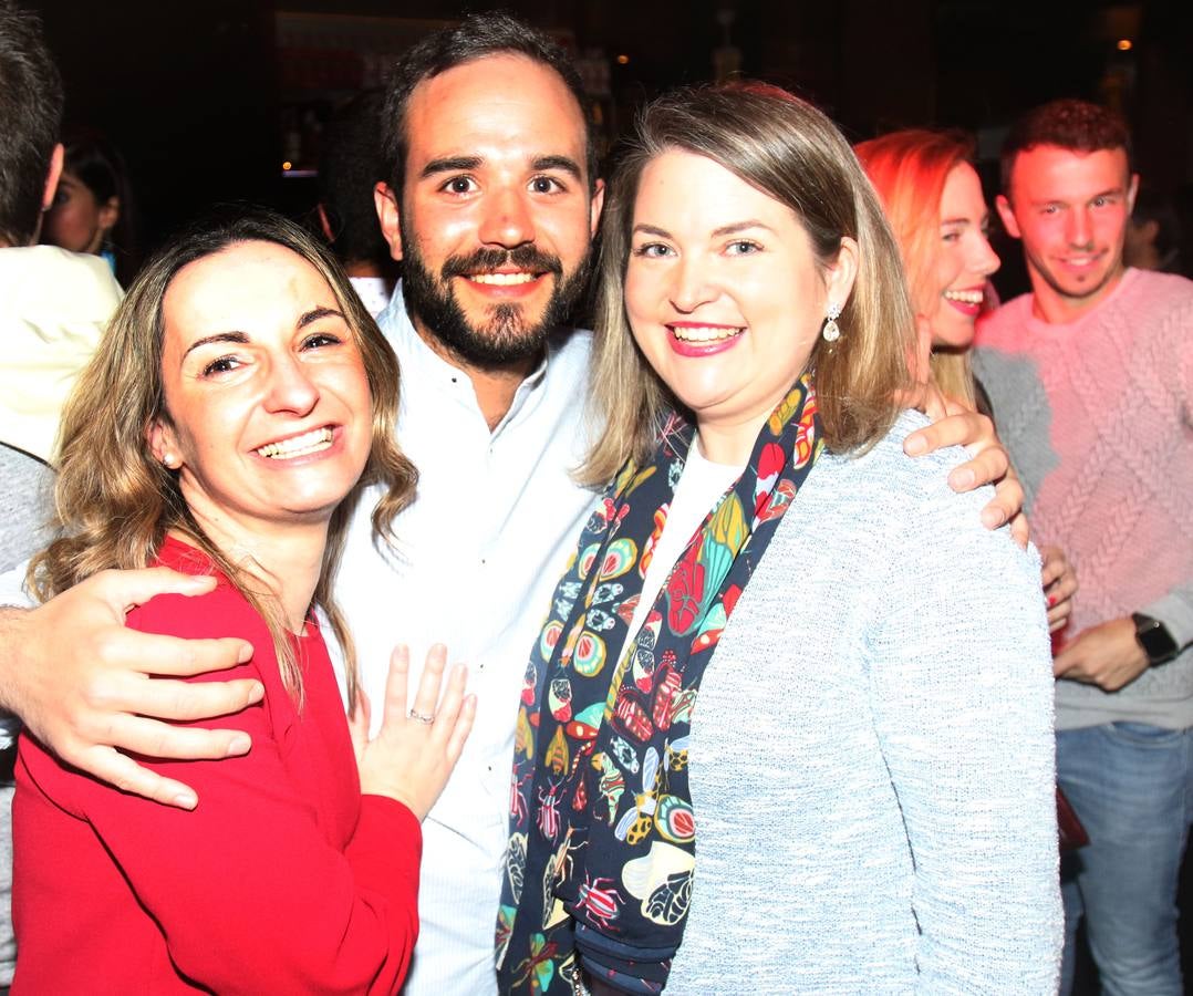 Fotos: El PP se va de discoteca