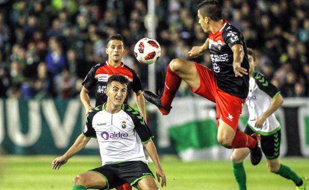 Encuentro anterior entre el Racing de Santander y la Unión Deportiva Logroñés.