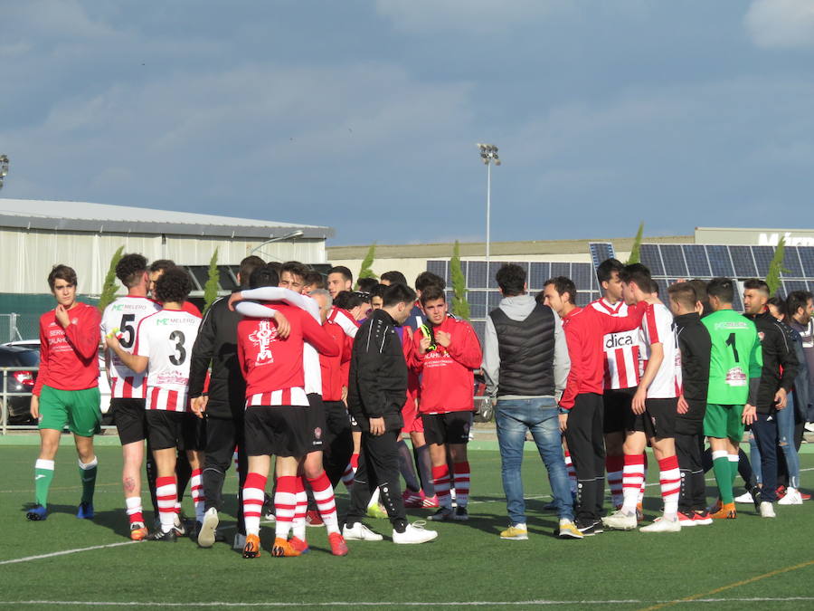 un final emocionante, con toda la afición en el campo homenajeando a sus 'campeones'