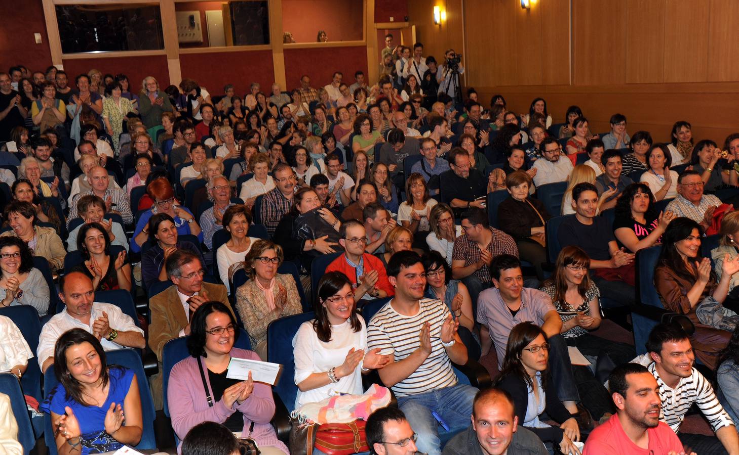 Fotos: Cuando Eduardo Punset triunfó en el Aula de Cultura de Diario LA RIOJA en el 2012