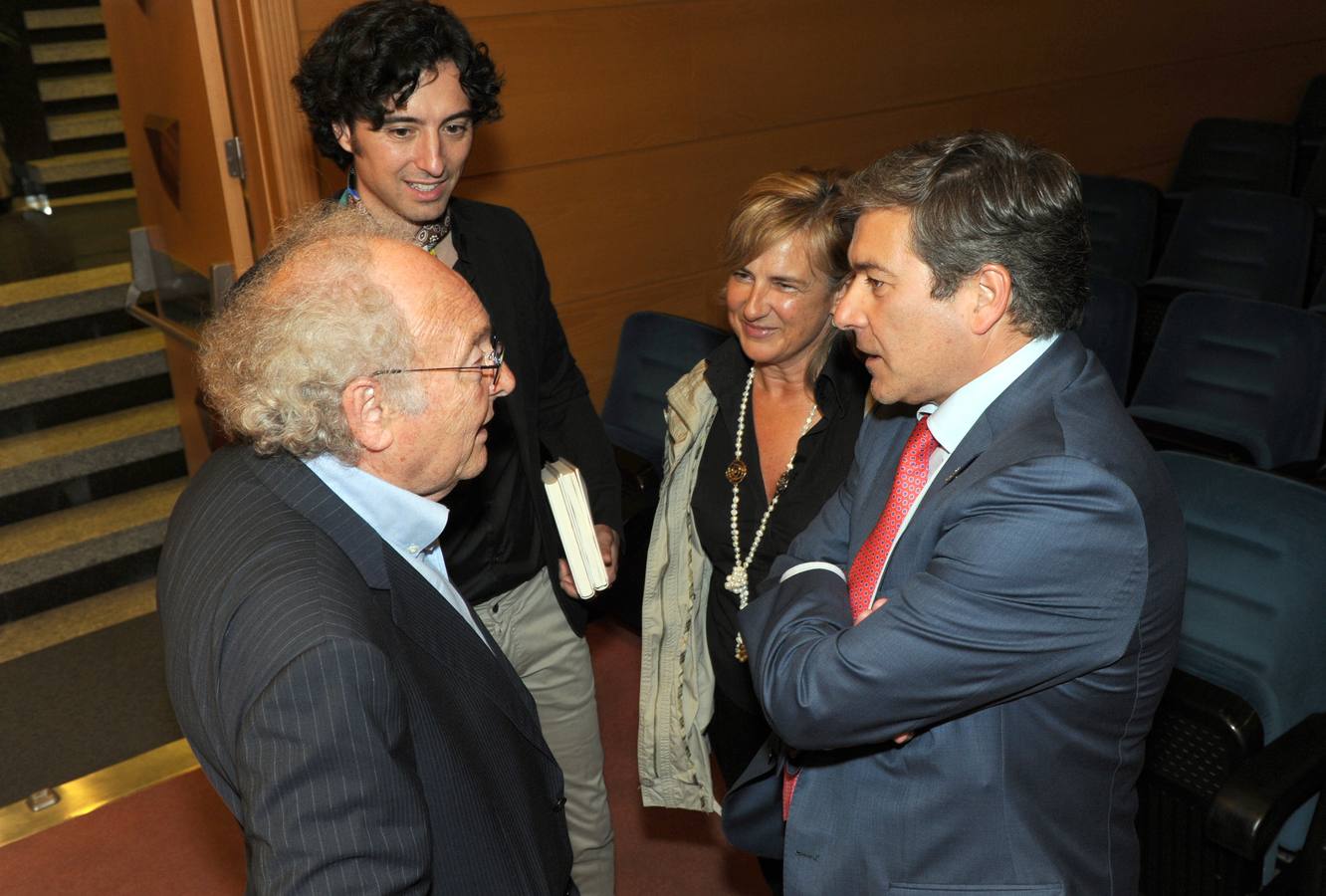 Fotos: Cuando Eduardo Punset triunfó en el Aula de Cultura de Diario LA RIOJA en el 2012