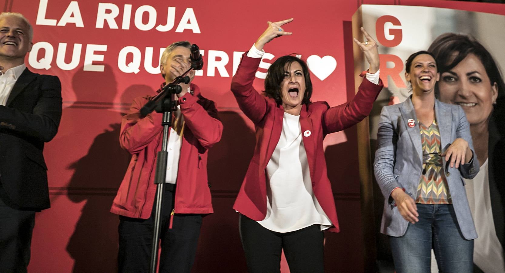 Fotos: El PSOE celebra su victoria en las elecciones autonómicas y municipales de La Rioja