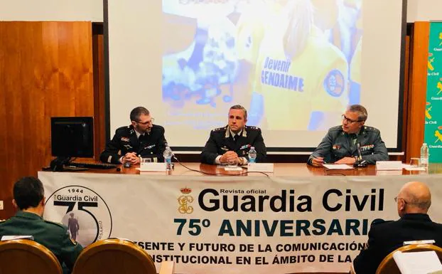 La Revista Oficial Guardia Civil conmemora su 75 aniversario en La Rioja