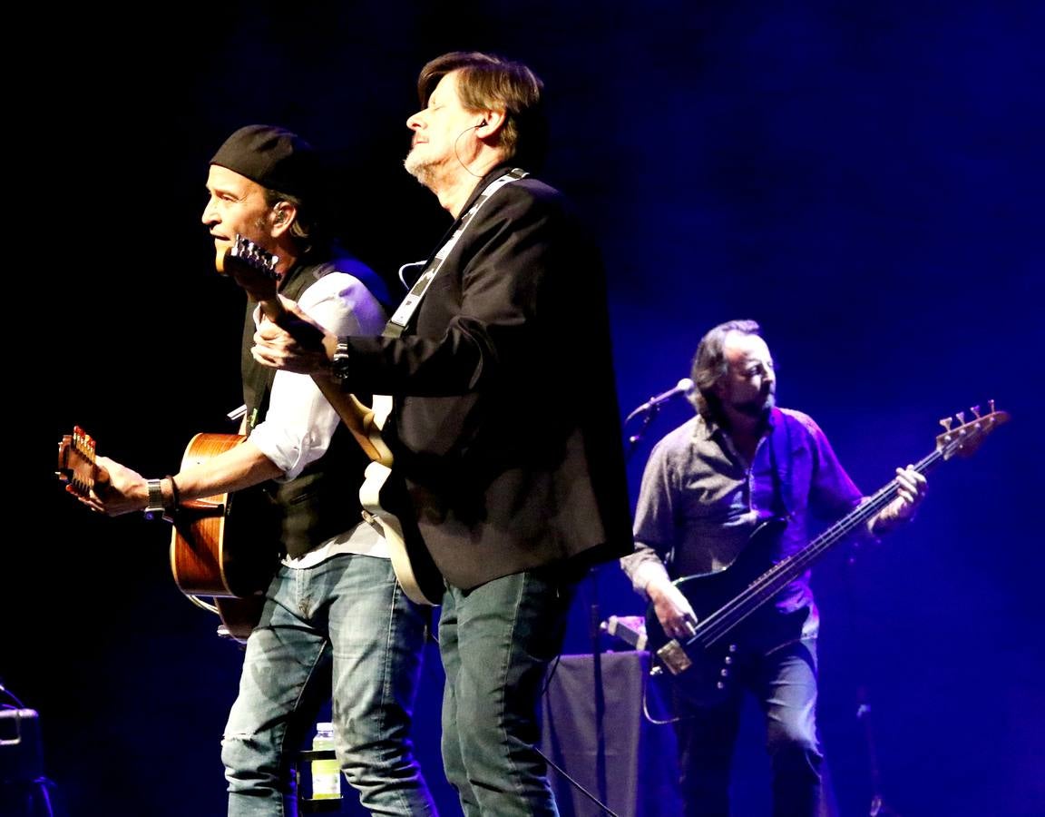 El público disfrutó de las canciones del mítico grupo