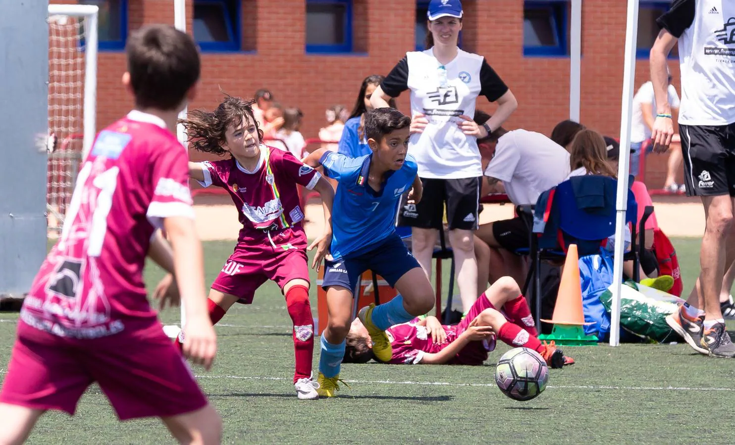 Fotos: Finales y entrega de trofeos en el torneo del Comillas