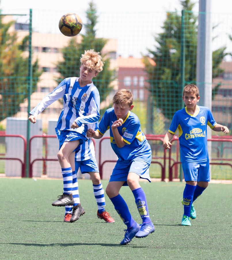 Fotos: Finales y entrega de trofeos en el torneo del Comillas