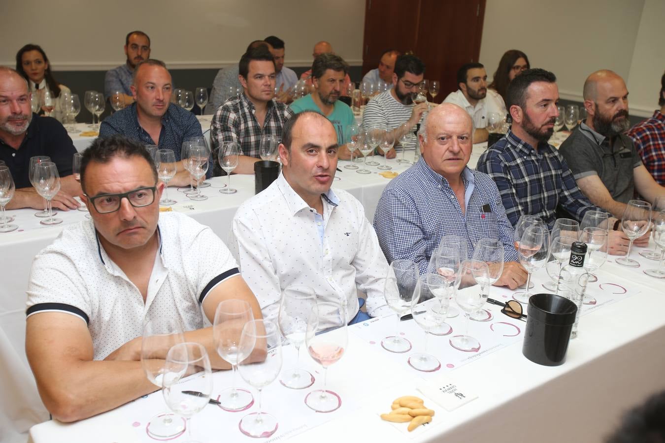 Fotos: La cata con Bodegas Tobía, en imágenes