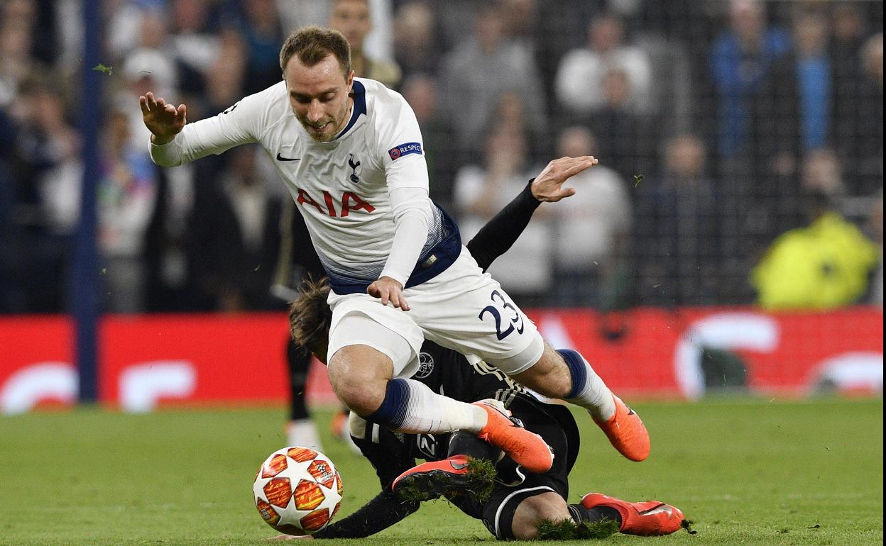 Christian Eriksen, durante un partido de Champions con el Tottenham.