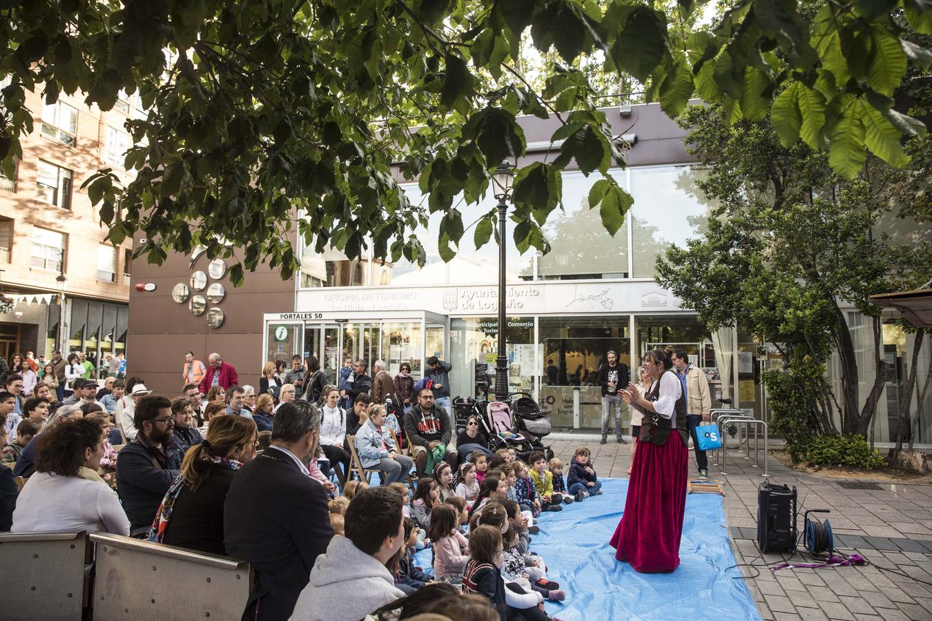 Fotos: Rutas teatralizadas y visita al campamento francés