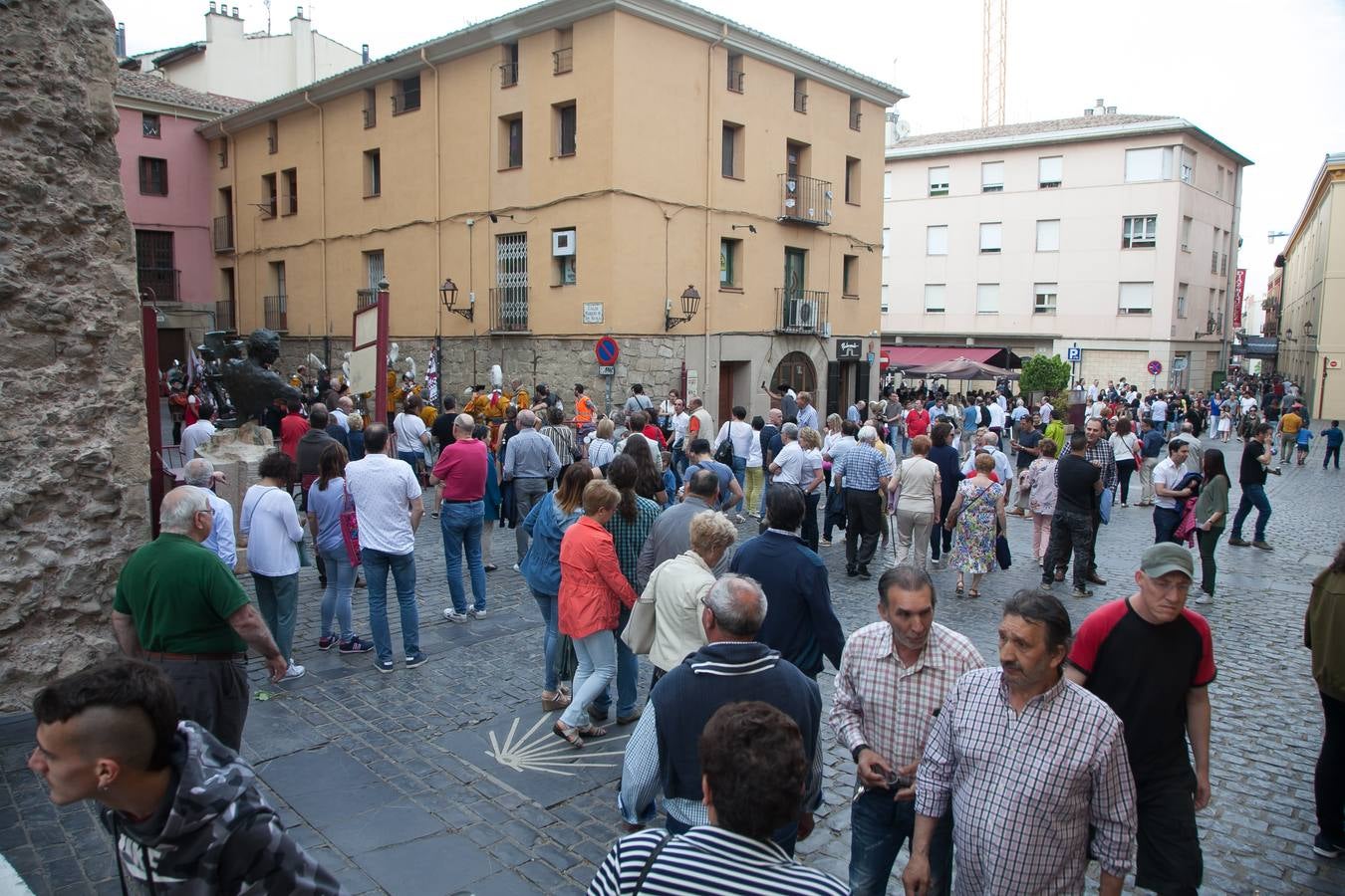 Fotos: Ambiente en las calles de Logroño por San Bernabé: el sábado
