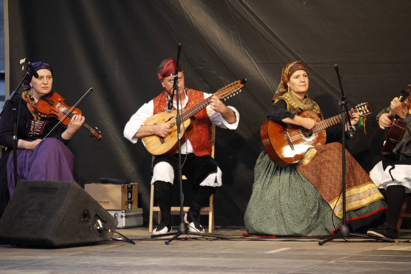 Fotos: Arnedo celebra el Día de La Rioja