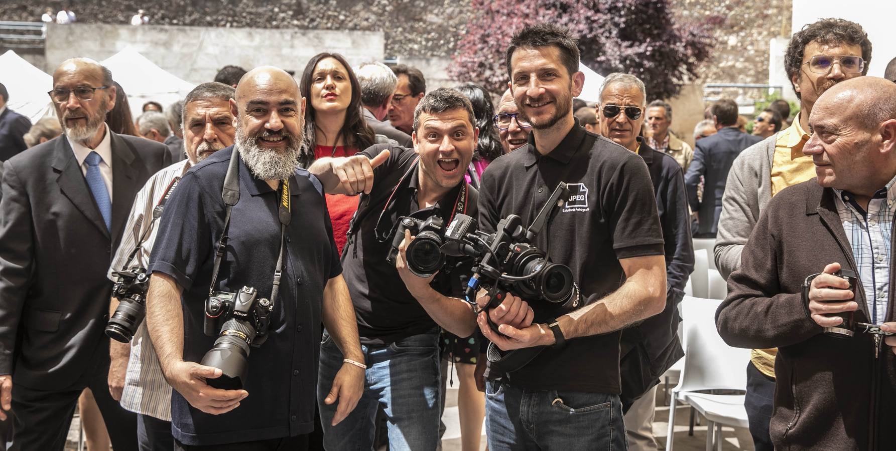 San Millán de la Cogolla ha acogido la celebración institucional del 9 de junio con la entrega de las Medallas de La Rioja, el Galardón de las Artes y las distinciones de Riojanos Ilustres 