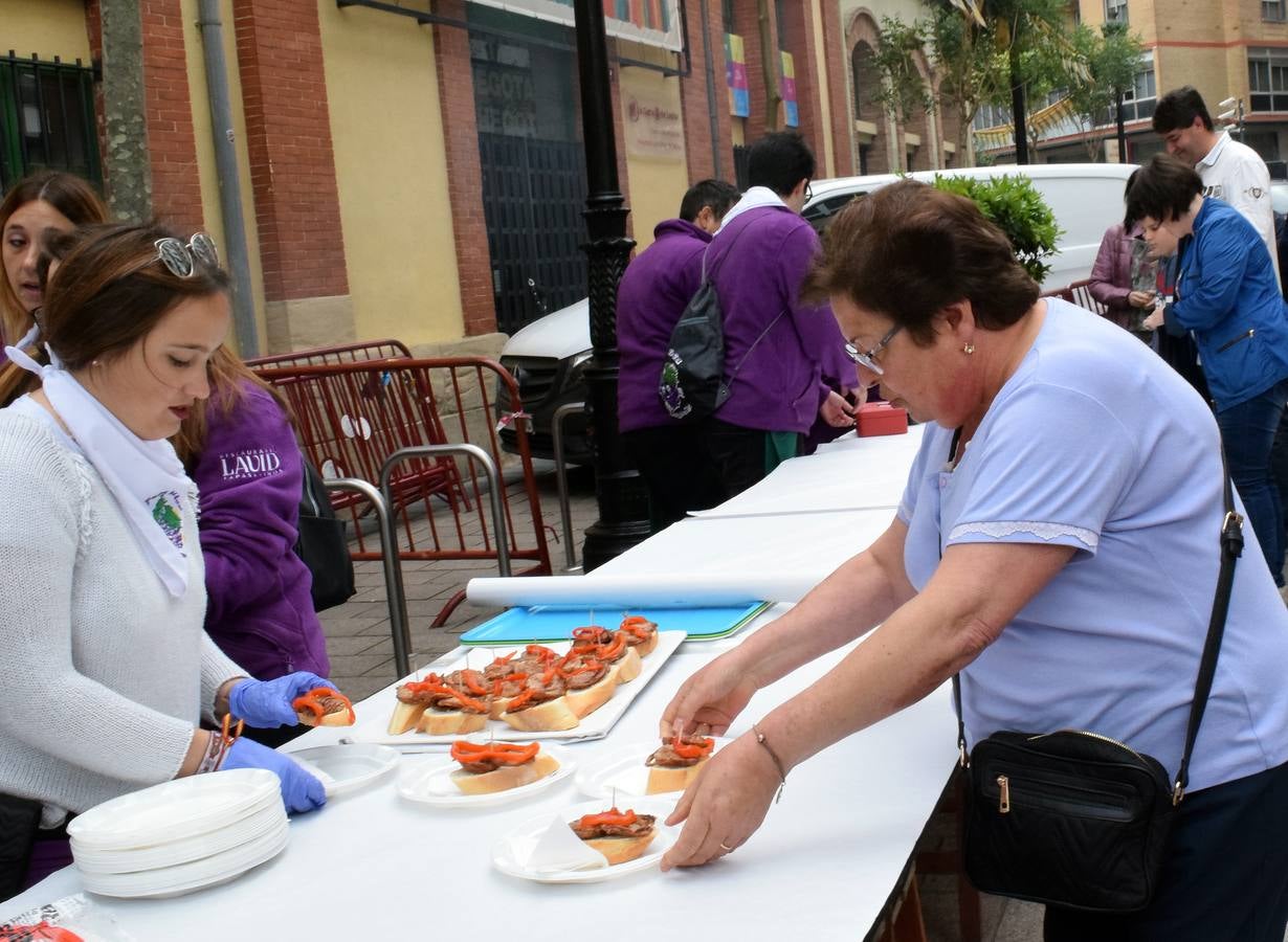 Fotos: Degustación de embuchados a cargo de la Peña La Uva