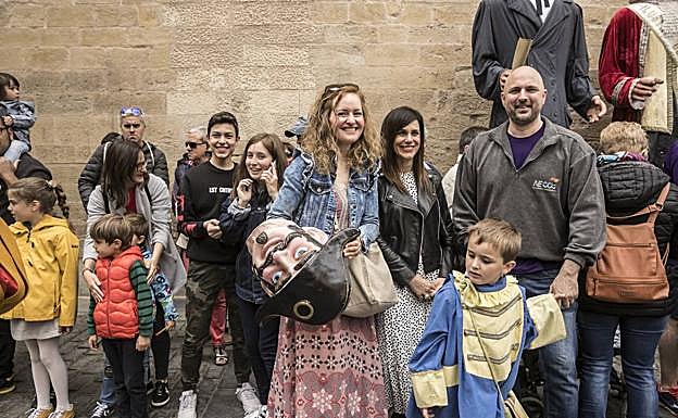 Al fin libre del francés, Logroño huele a paz y a pez