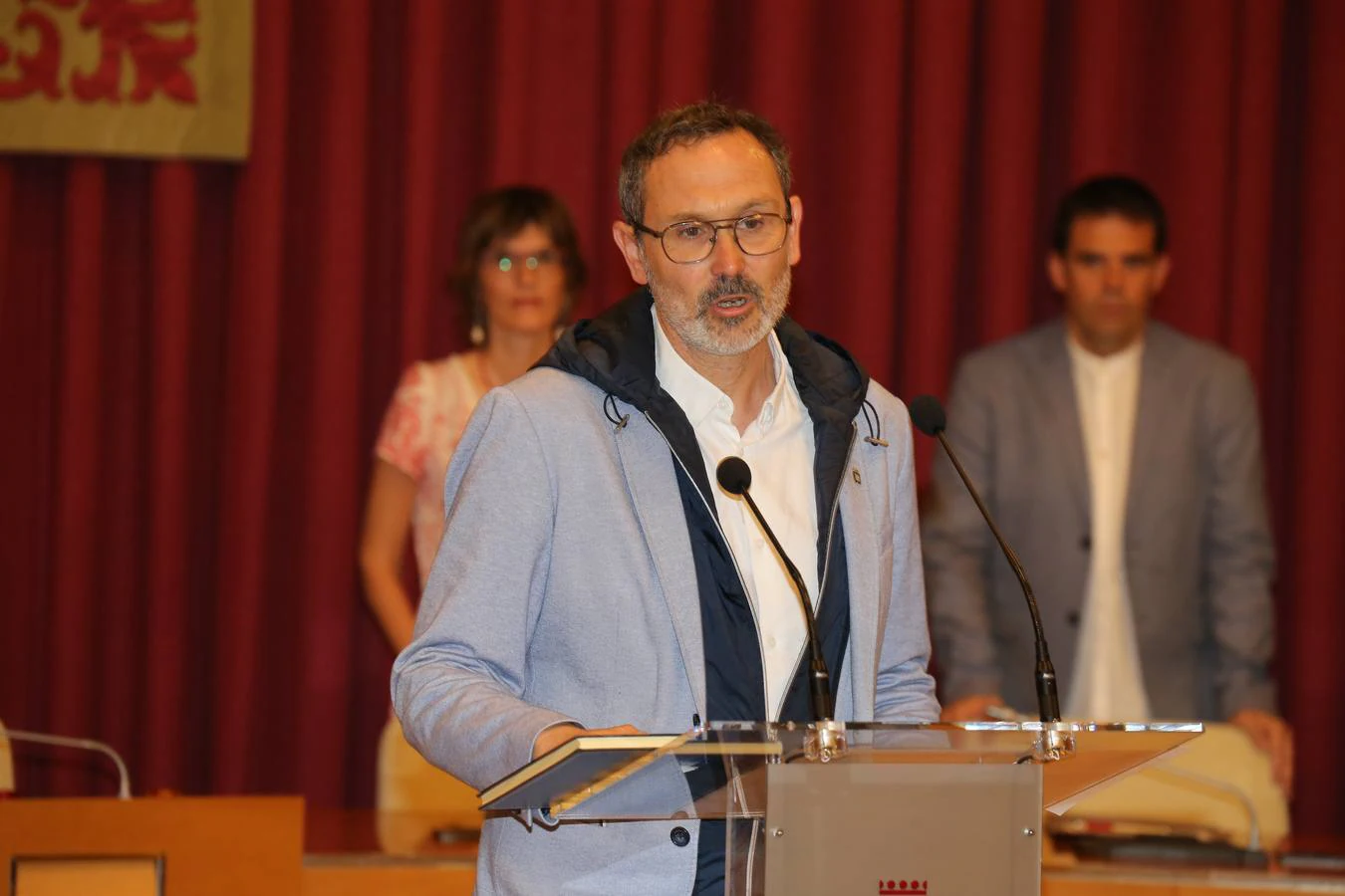 Fotos: Hermoso de Mendoza, nuevo alcalde de Logroño: el acto (1 de 3)