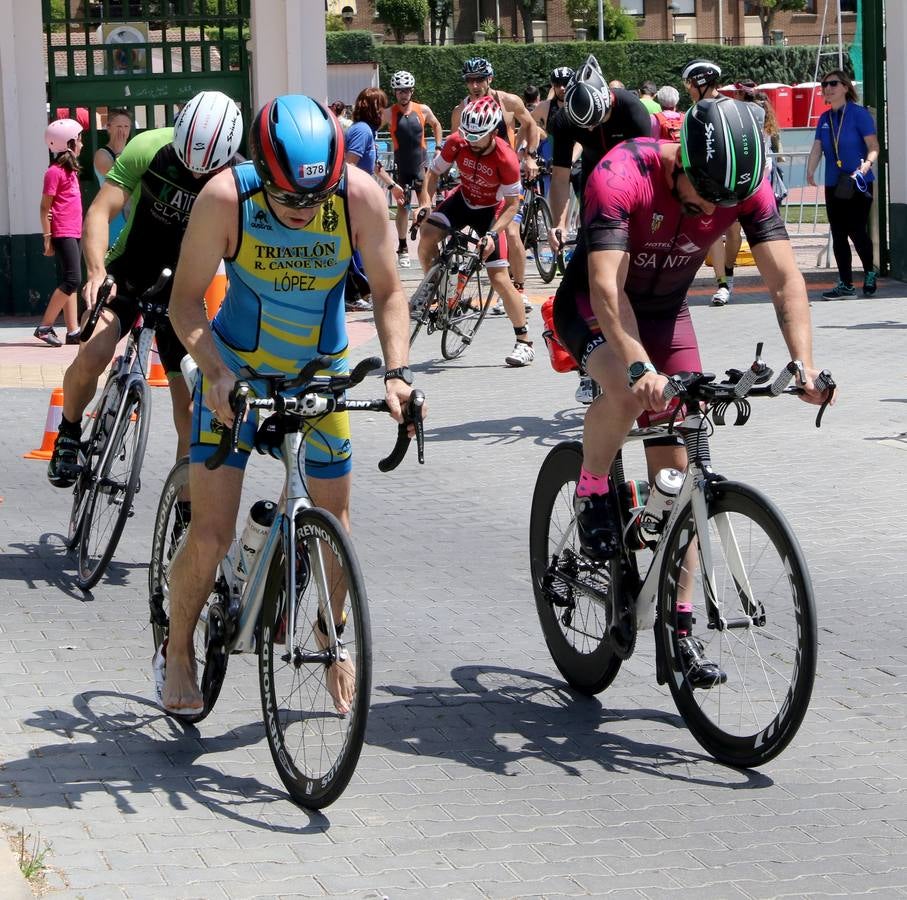 Fotos: La tercera edición del Triatlón La Rioja, en imágenes