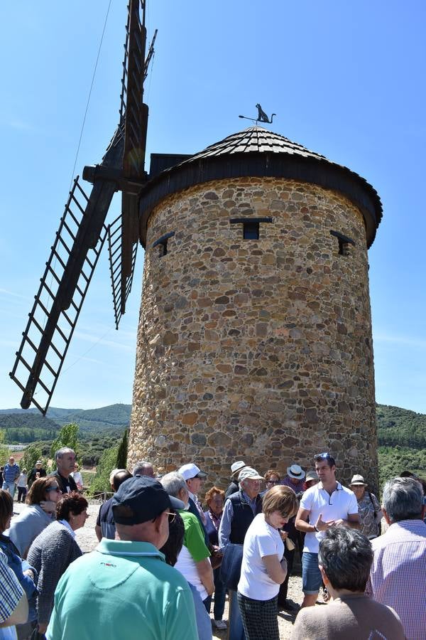 Fotos: XXVIII encuentro de asociaciones culturales de La Rioja y I encuentro de patchwork en Ocón