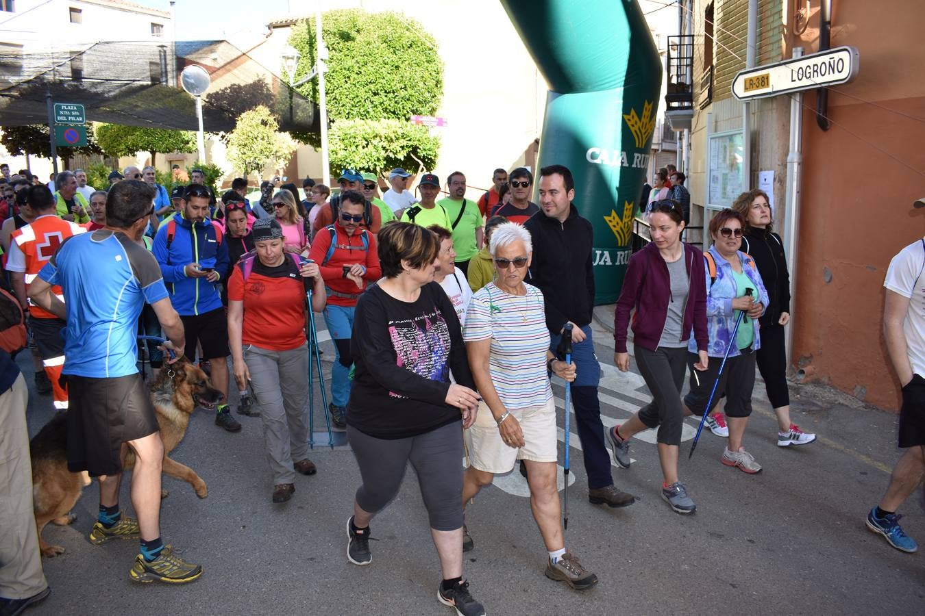 VII marcha Villa de Tudelilla, con 250 personas más unos 20 integrantes de ASPACE Rioja, entidad a la que se destinó parte de la recaudación.