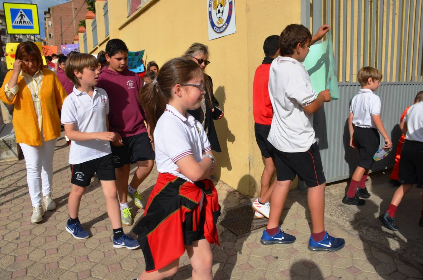 Los alumnos del colegio San Agustín han hecho un parón educativo por el Medio Ambiente.