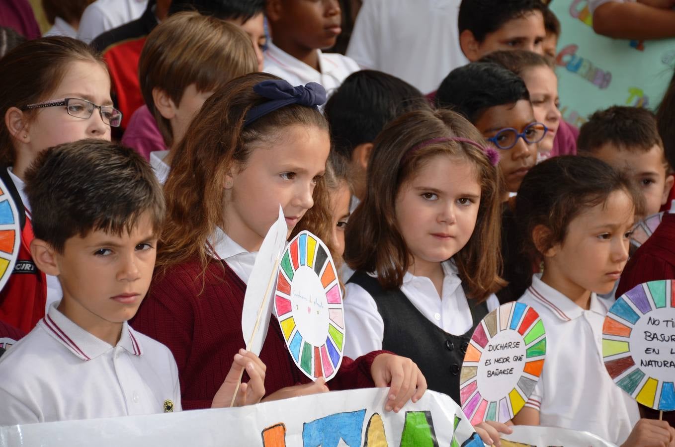 Los alumnos del colegio San Agustín han hecho un parón educativo por el Medio Ambiente.