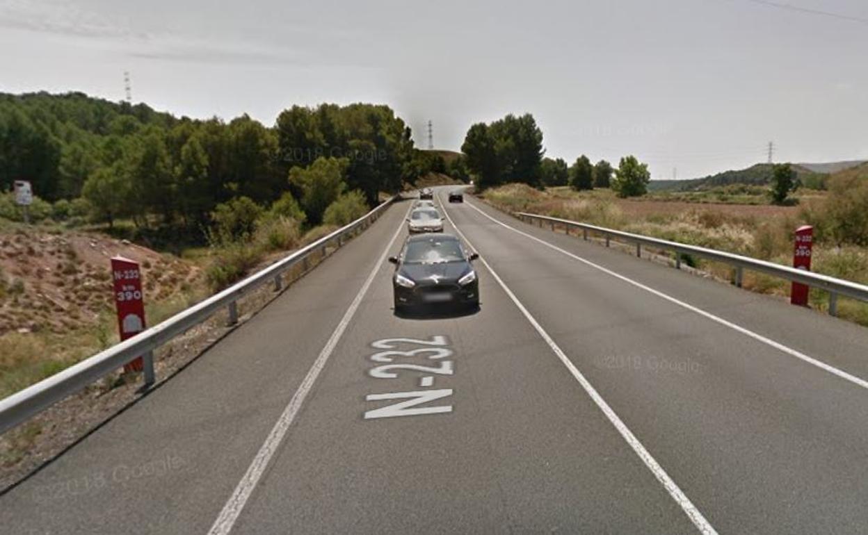 Kilómetro 390 de la N-232, donde se ha producido el accidente.