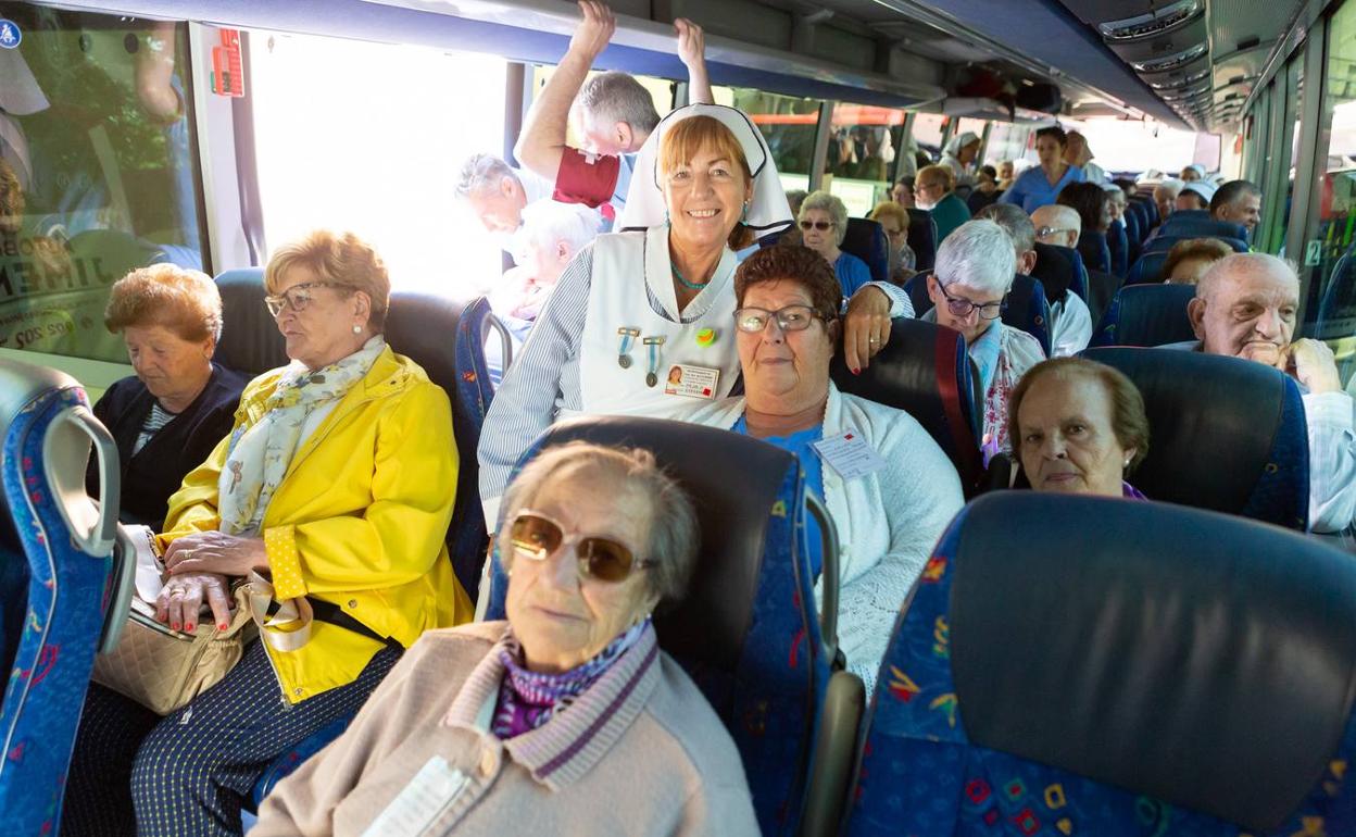 Más de 300 riojanos viajan a Lourdes