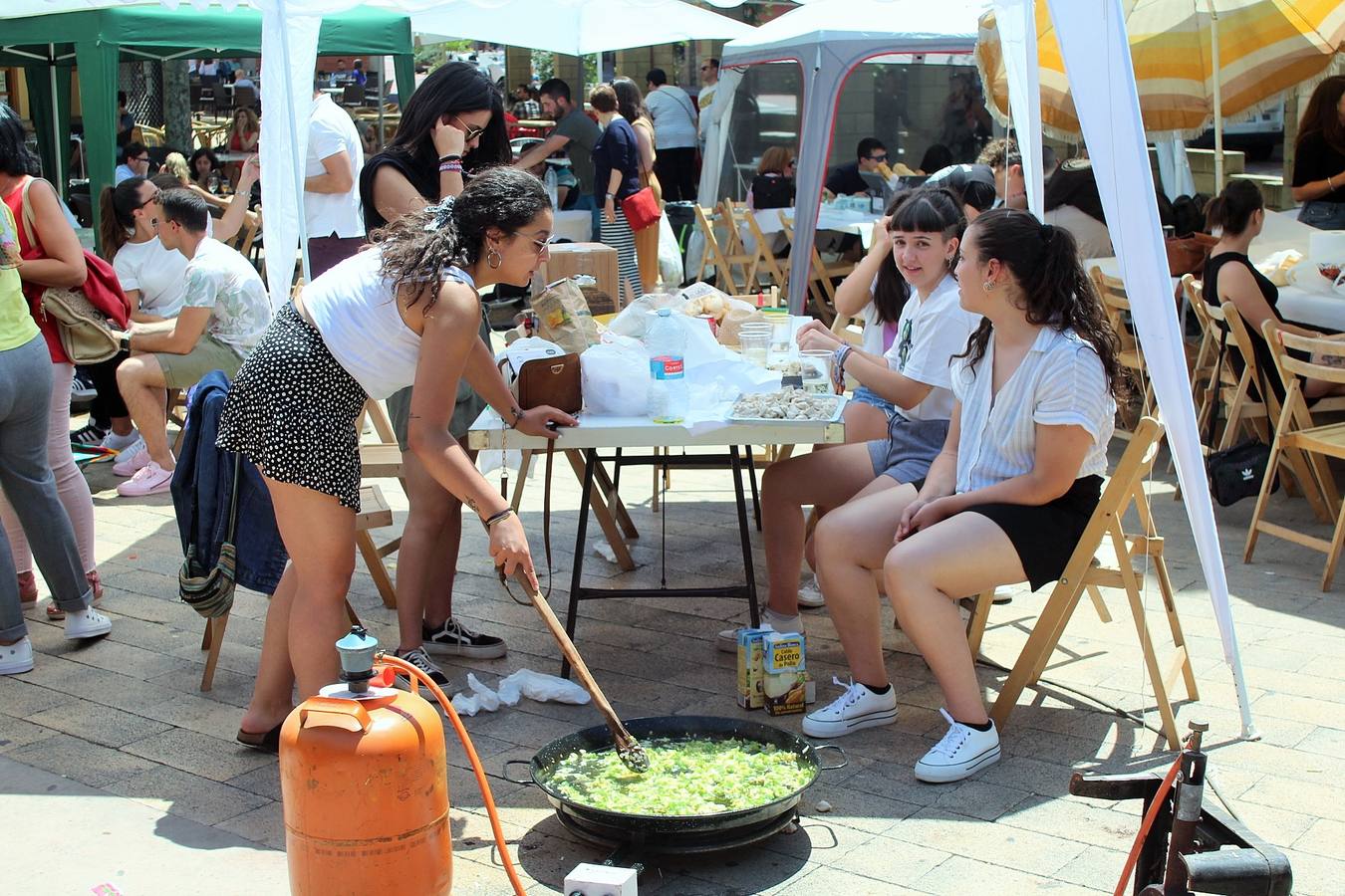 Fotos: Villamediana celebra su concurso de paellas