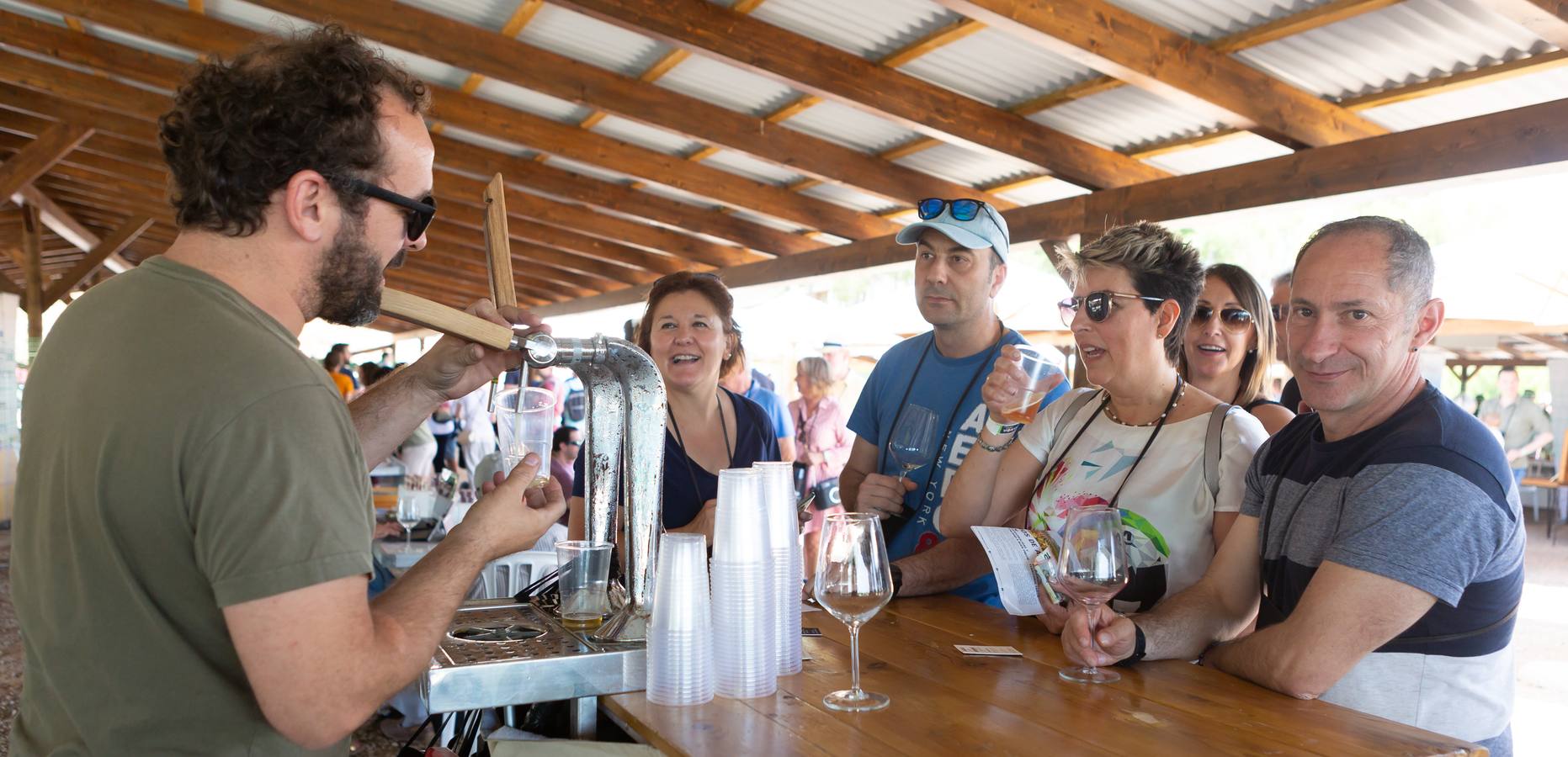 La finca institucional se ha convertido este sábado en un parque temático en torno al vino y la gastronomía riojana