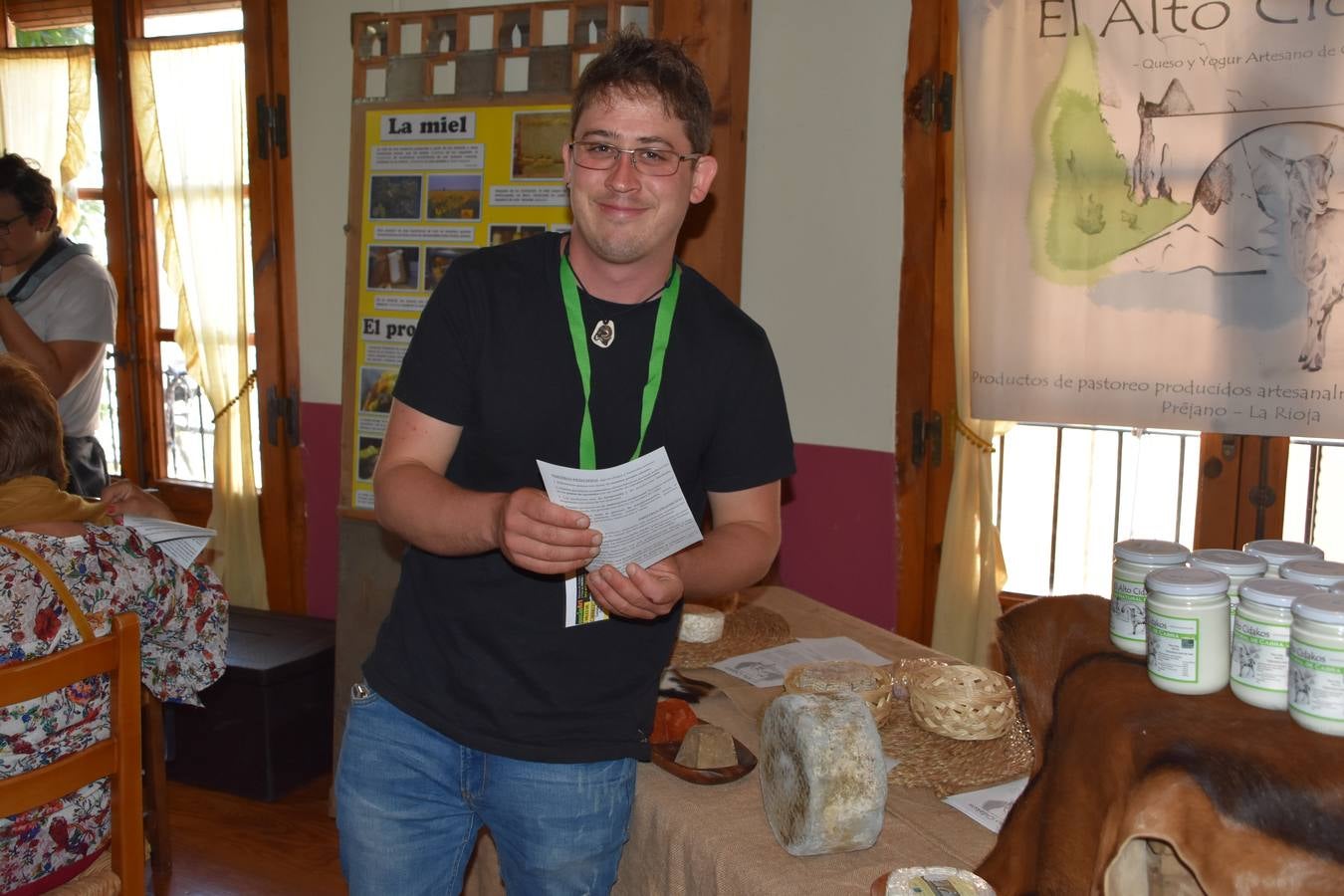 Gran ambiente en las calles de Enciso.