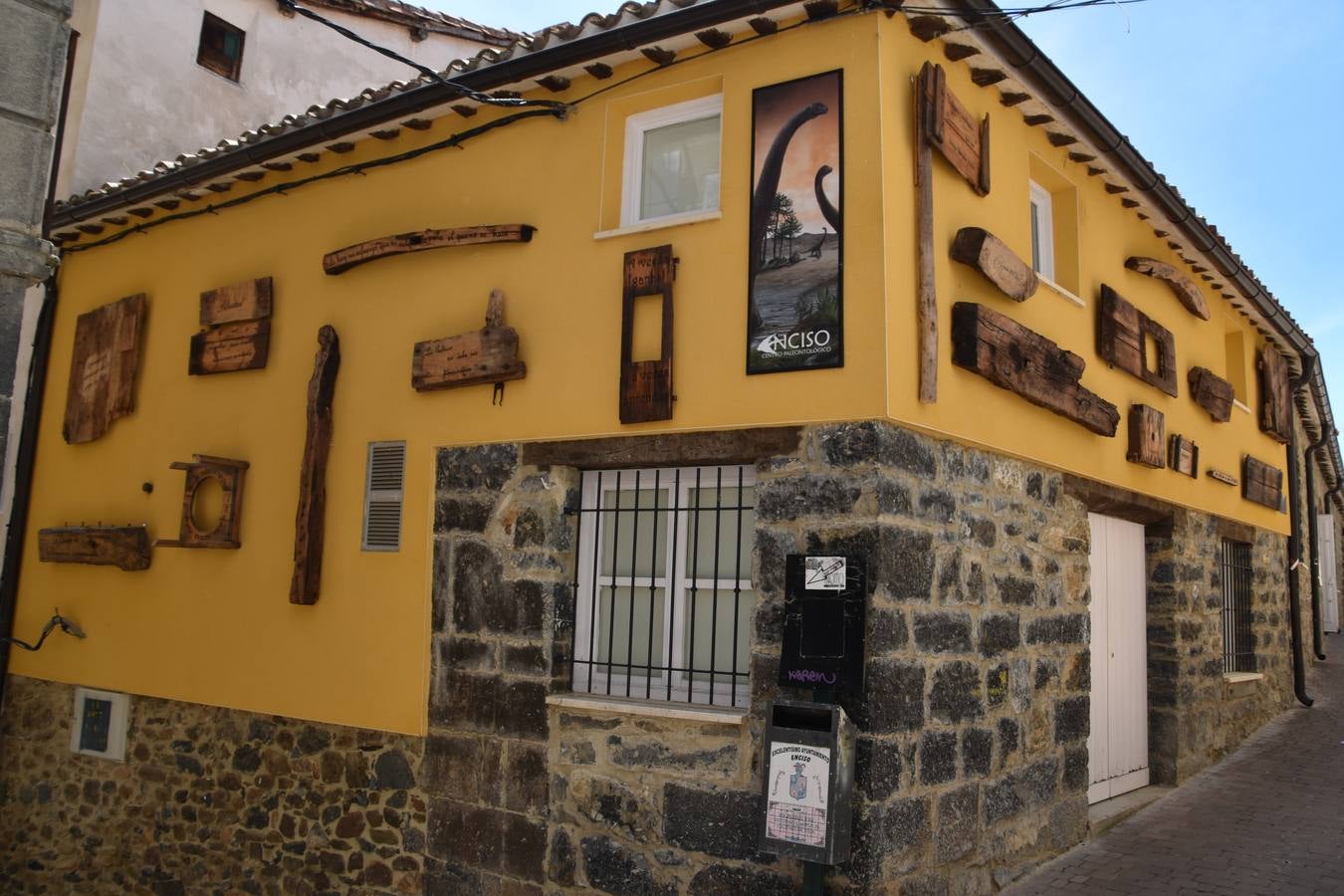 Gran ambiente en las calles de Enciso.