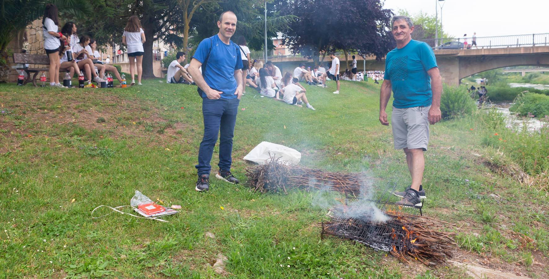 Fotos: Los almuerzos y las vueltas protagonizan las fiestas de Nájera