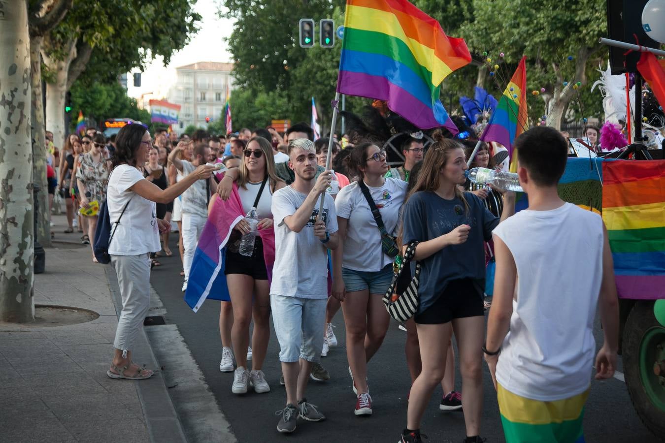 Unos jóvenes, durante la manifestación