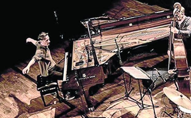 'John Urrutia Trío', otro de los grupos participantes en el Festival de jazz. 