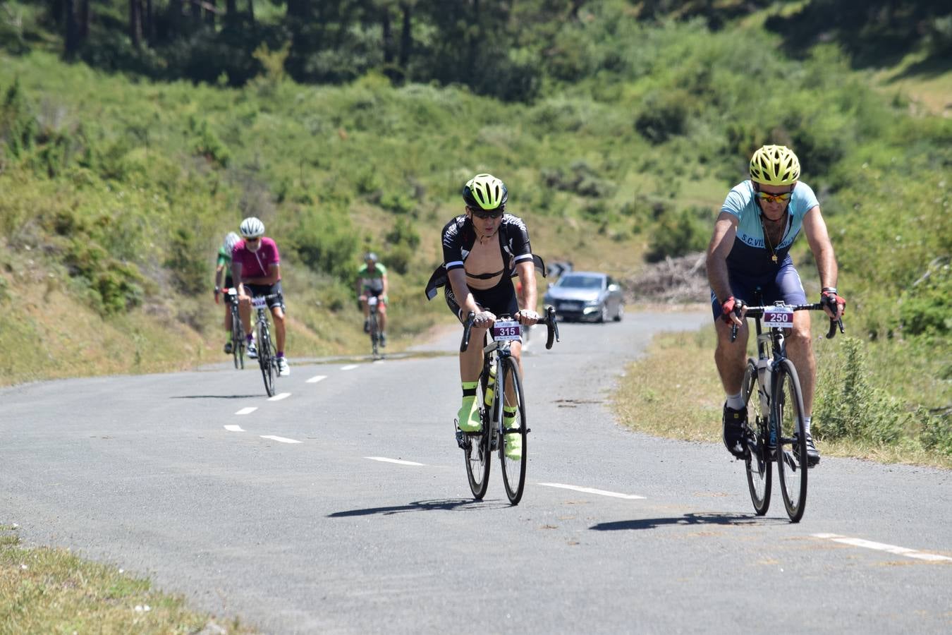 Fotos: La Tercera Cicloturista de La Rioja (II)