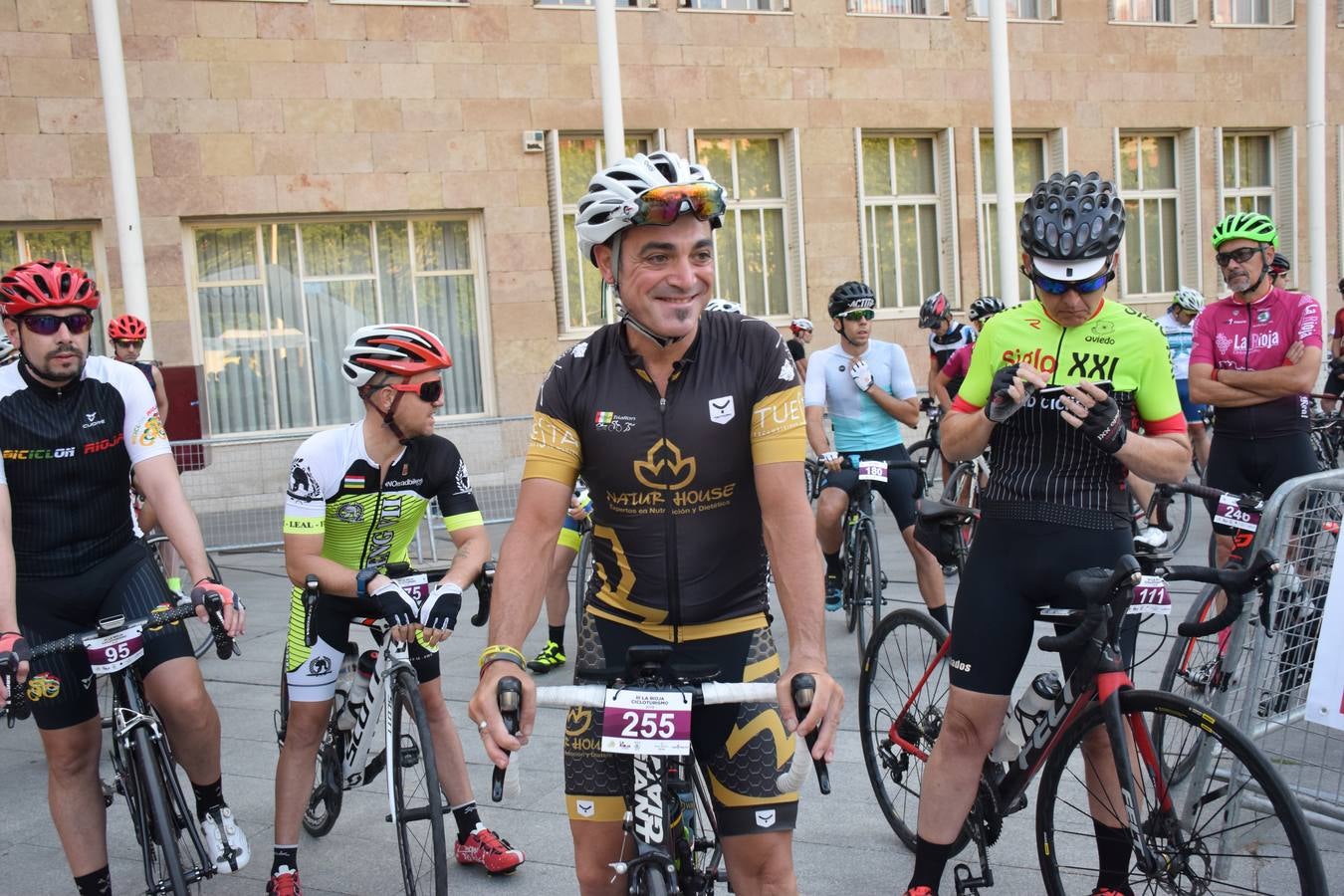 Fotos: La Tercera Cicloturista de La Rioja (II)