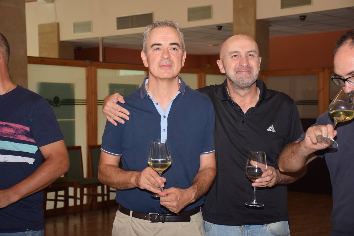 Un momento de la cata de Bodegas Altanza.